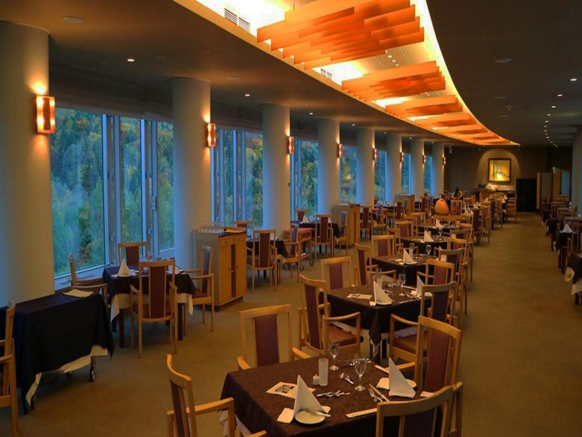 Shin Furano Prince Hotel Extérieur photo The restaurant