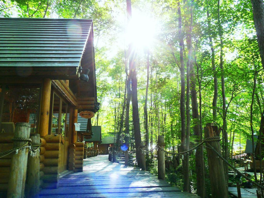 Shin Furano Prince Hotel Extérieur photo The 108-step stairway to the shrine
