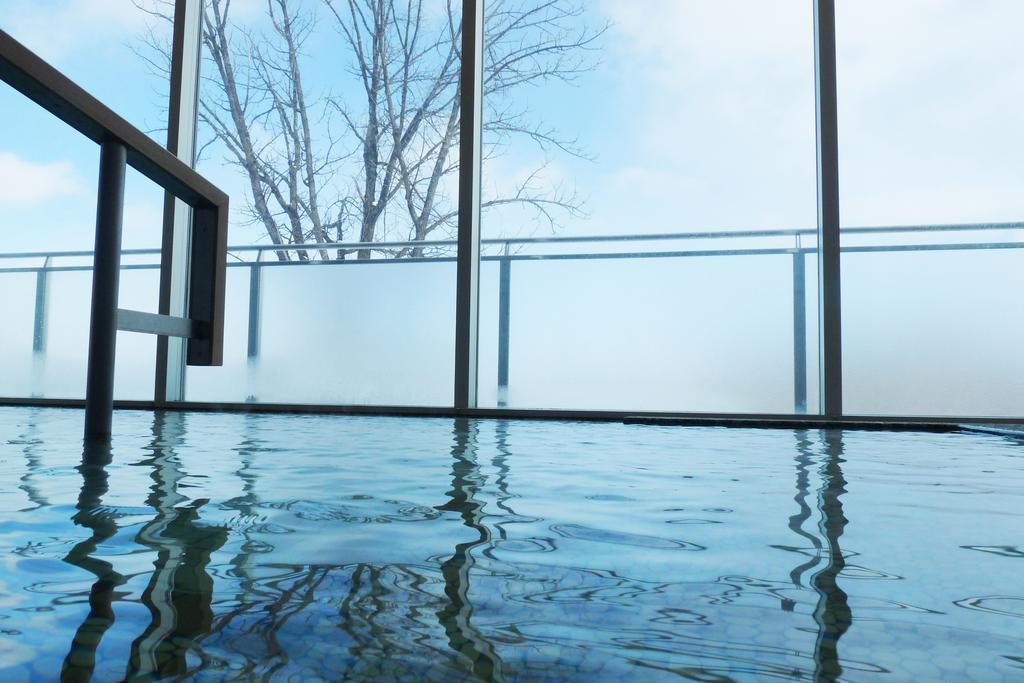 Shin Furano Prince Hotel Extérieur photo A view of the indoor pool