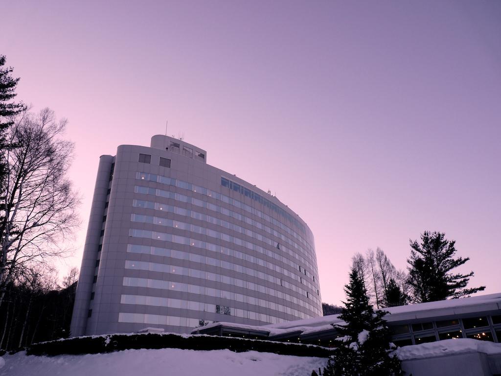 Shin Furano Prince Hotel Extérieur photo Sapporo Medical University Hospital