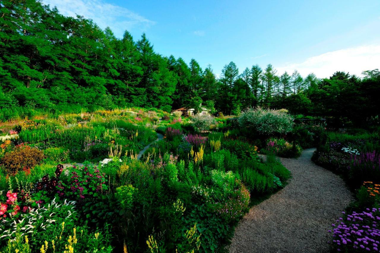 Shin Furano Prince Hotel Extérieur photo The New Perennial Garden